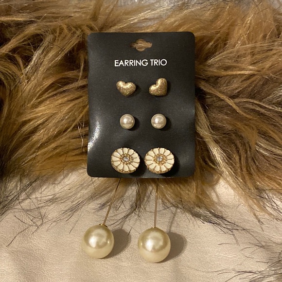 Jewelry - EARRING TRIO - Three pairs of earrings  #110